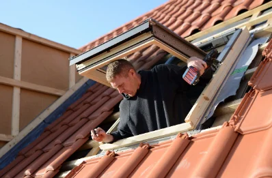 Pose de fenêtres de toit Velux à Hébuterne